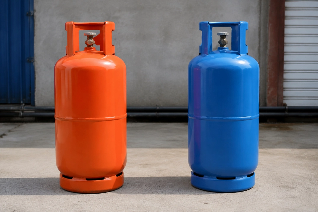 industrial-lpg-propane-cylinder-comparison-warehouse
